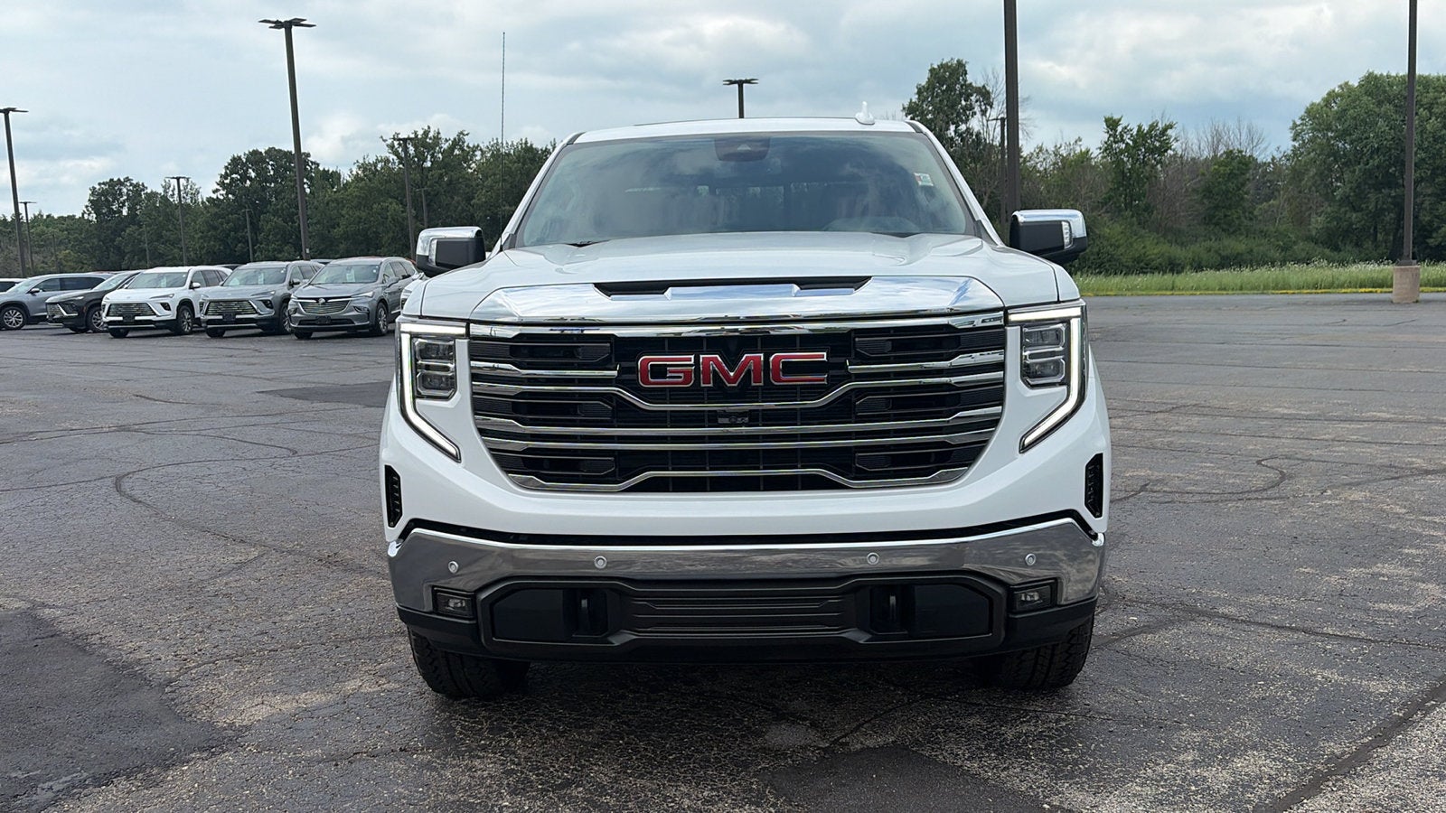 2026 GMC Sierra 1500 SLT