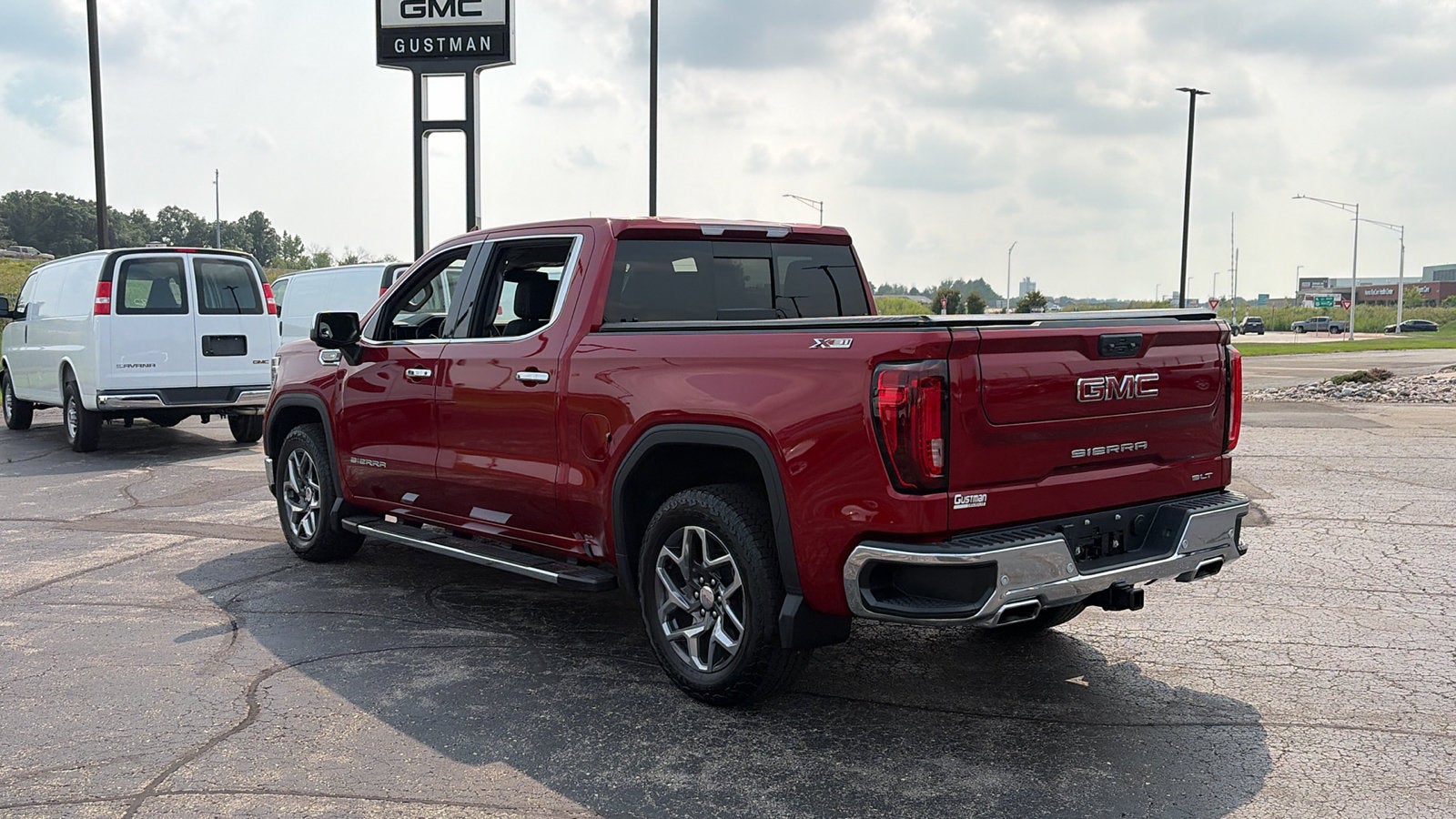 2023 GMC Sierra 1500 SLT