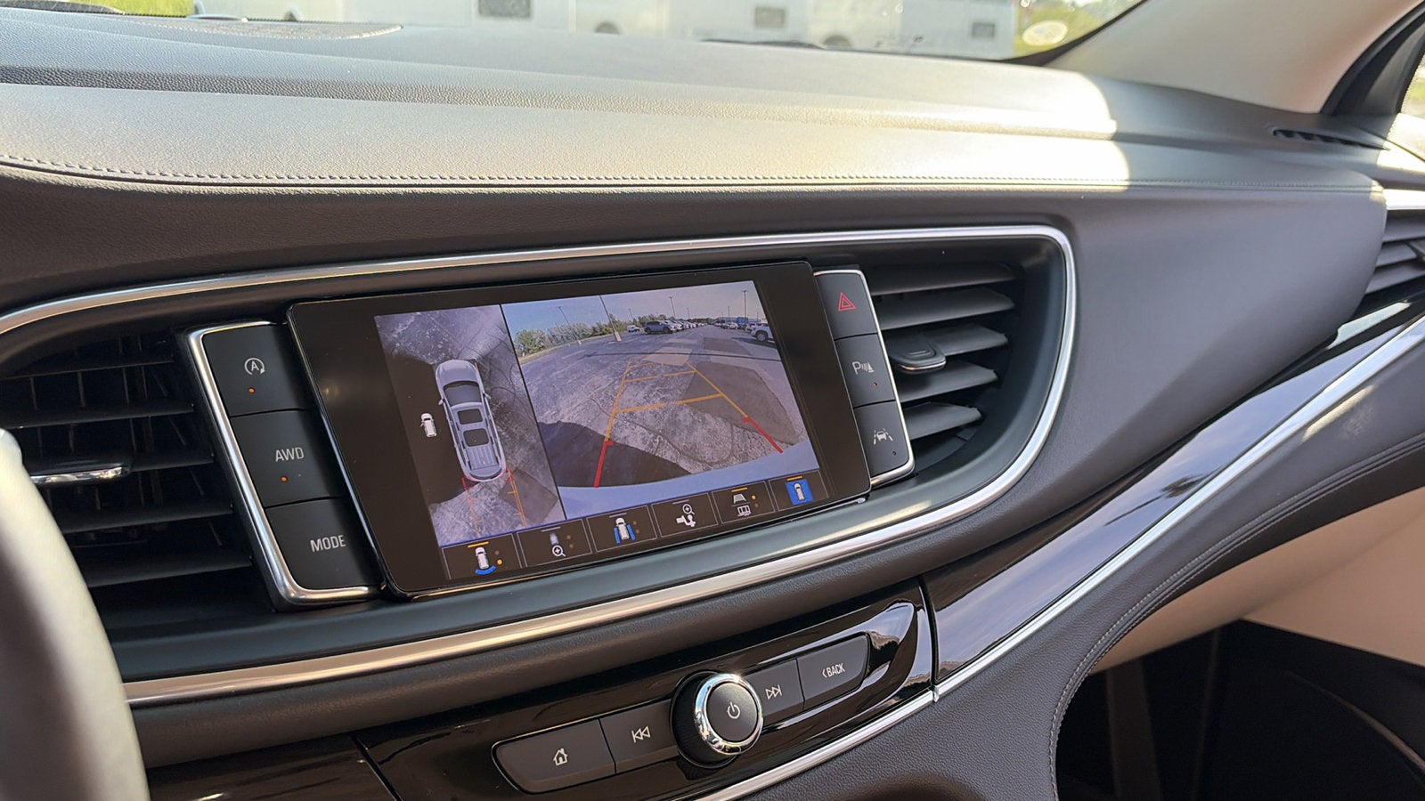 2024 Buick Enclave Essence