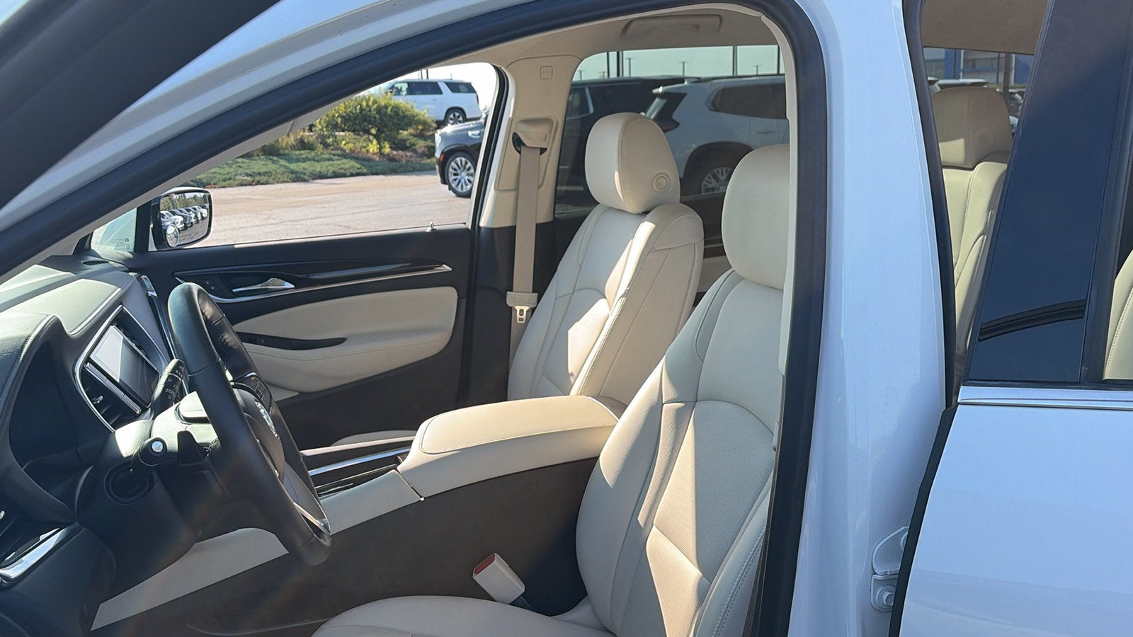 2024 Buick Enclave Essence