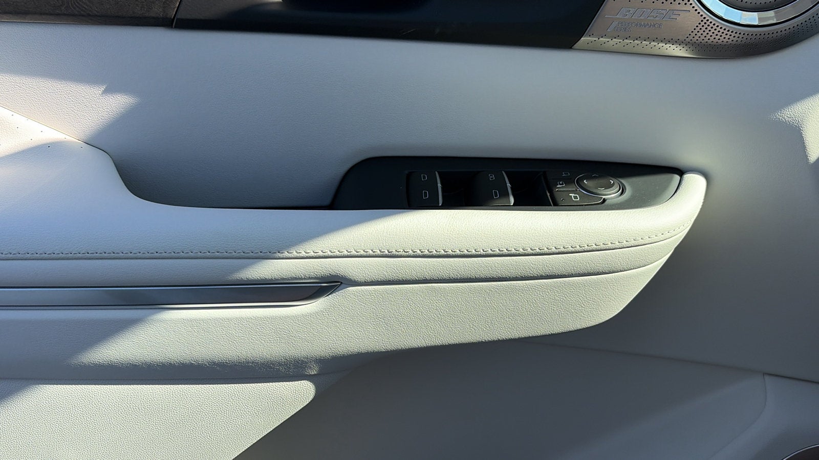 2027 Buick Enclave Avenir