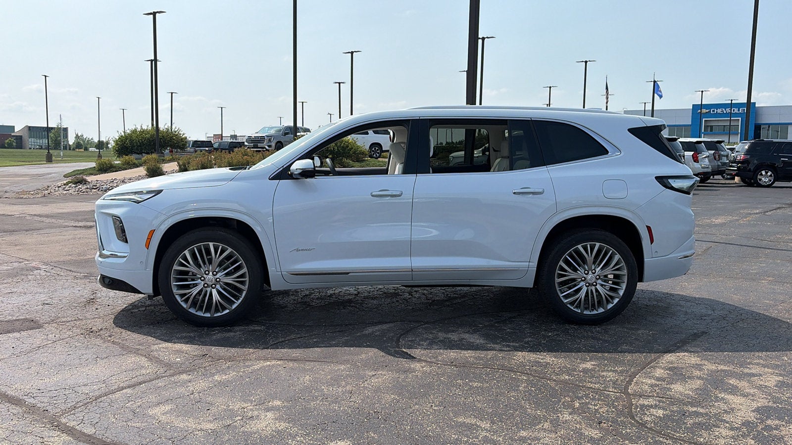 2027 Buick Enclave Avenir