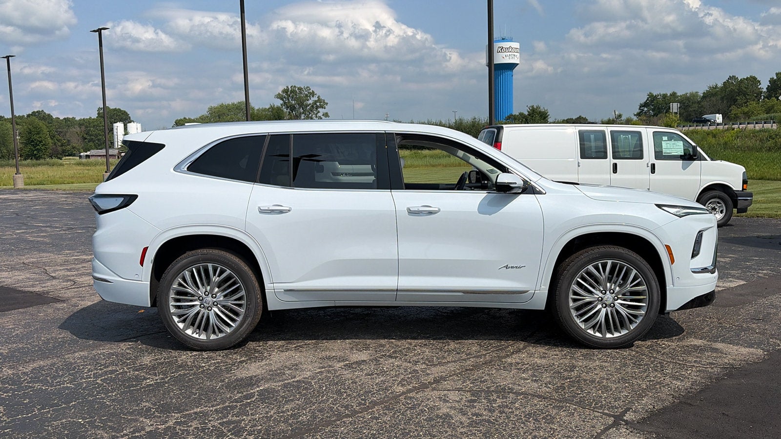 2027 Buick Enclave Avenir