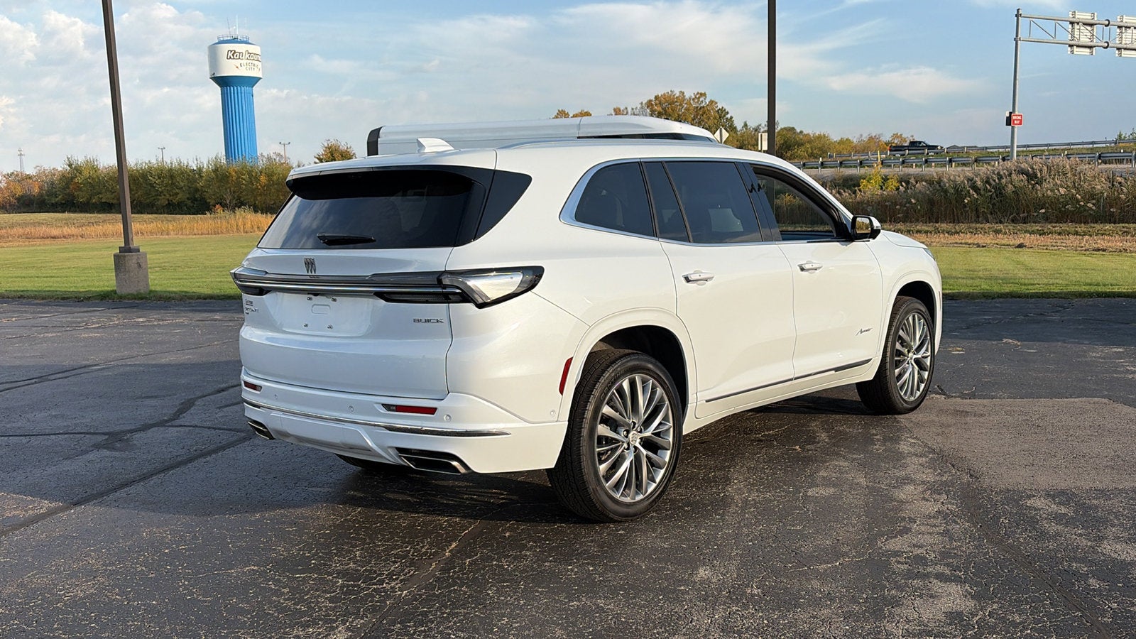 2026 Buick Enclave Avenir