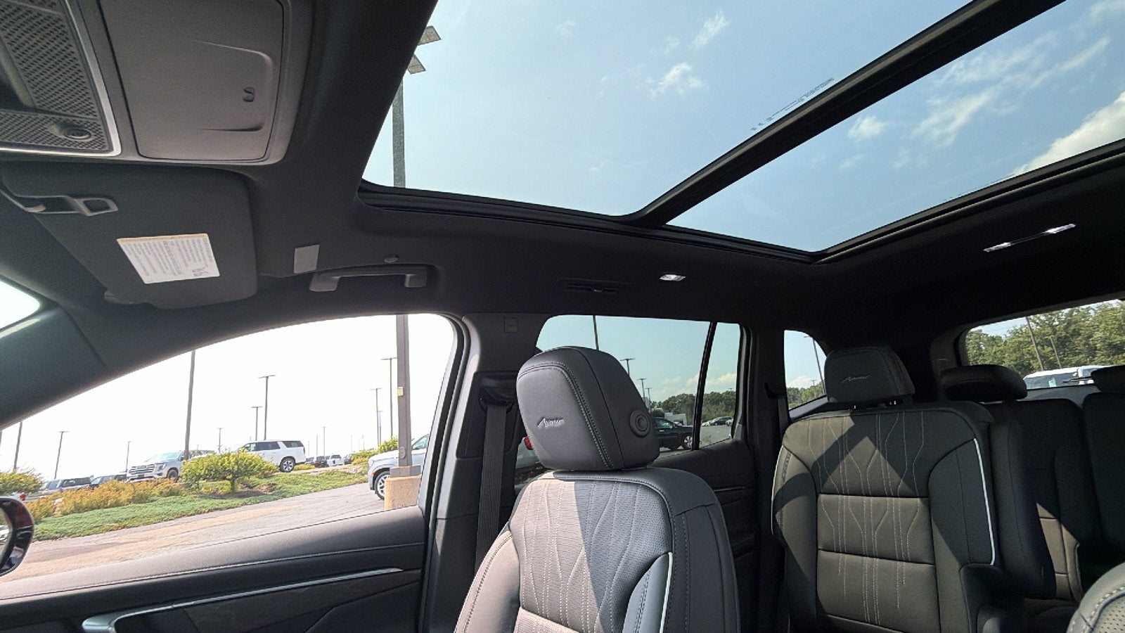 2027 Buick Enclave Avenir