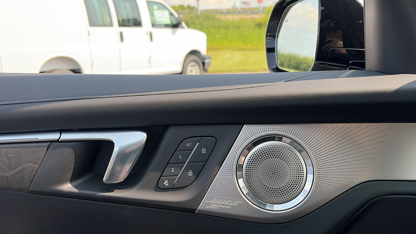 2027 Buick Enclave Avenir
