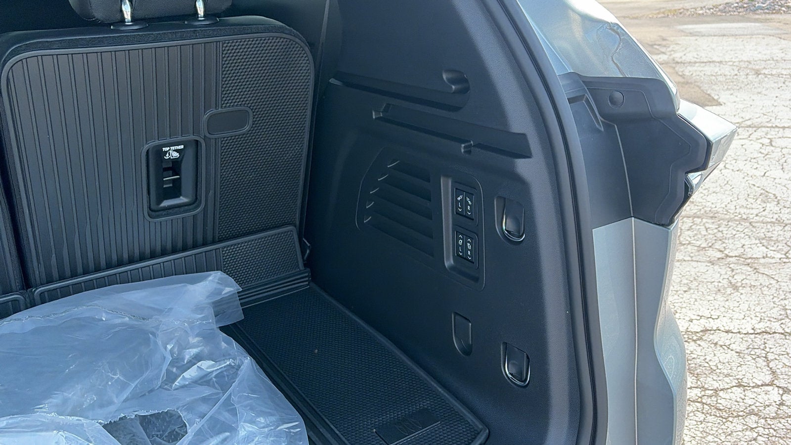 2027 Buick Enclave Avenir - Photo 32