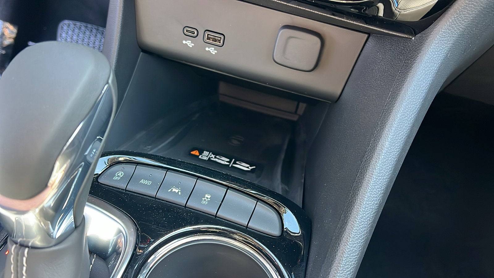 2026 Buick Encore GX Sport Touring - Photo 19