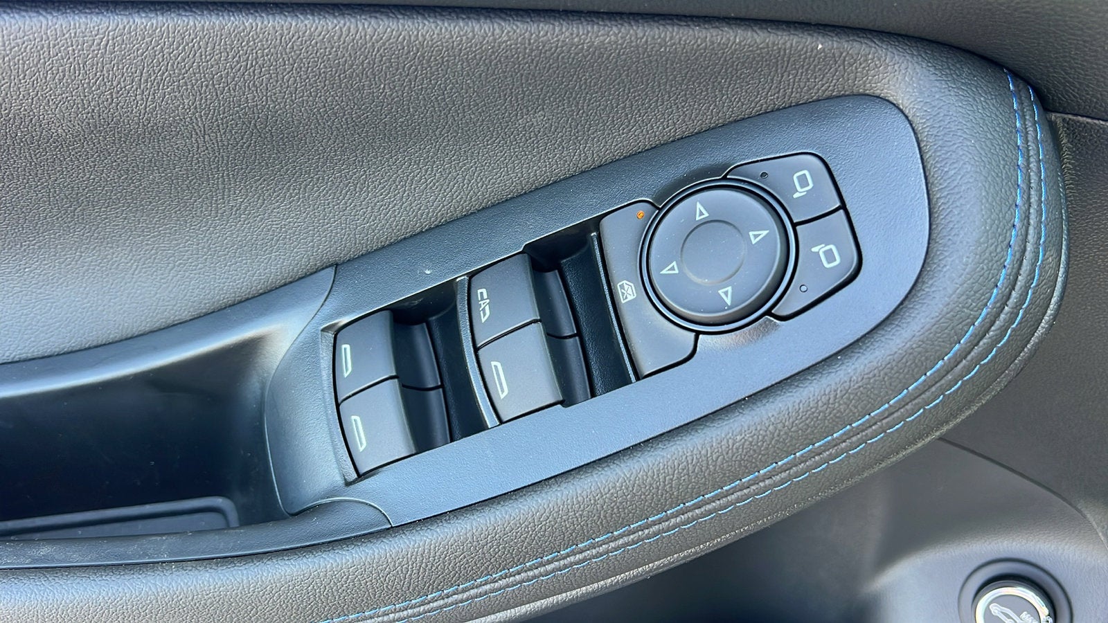 2026 Buick Encore GX Sport Touring - Photo 24